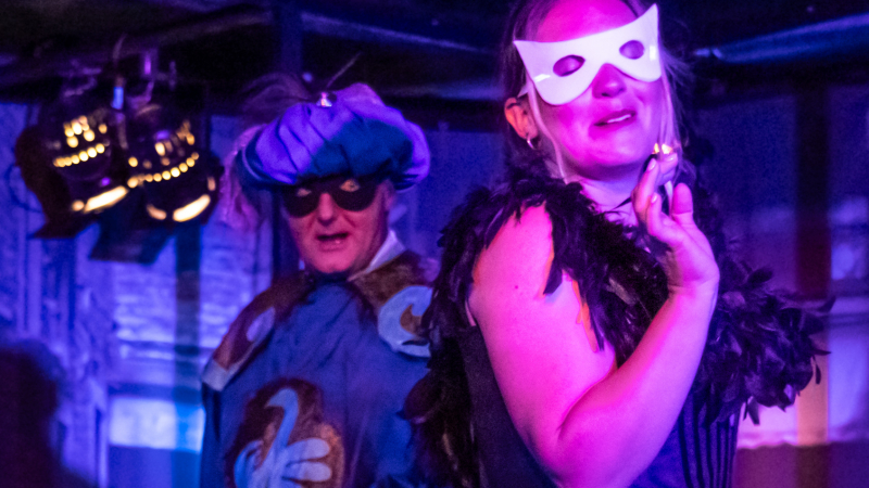 Zwei Diener und eine Nacht in Venedig - Operettenkomödie im Hoftheater Bergkirchen